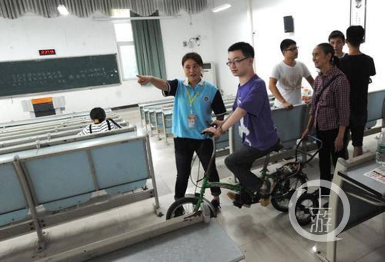 新闻美女游戏直播_新闻美女_游戏新闻 美女