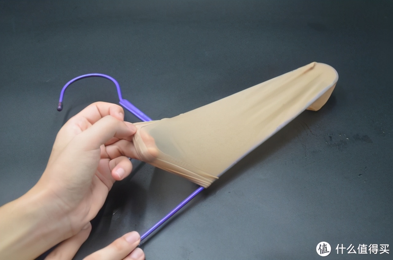 丝袜特殊用途_丝袜生活妙用_偷老师的丝袜贴吧