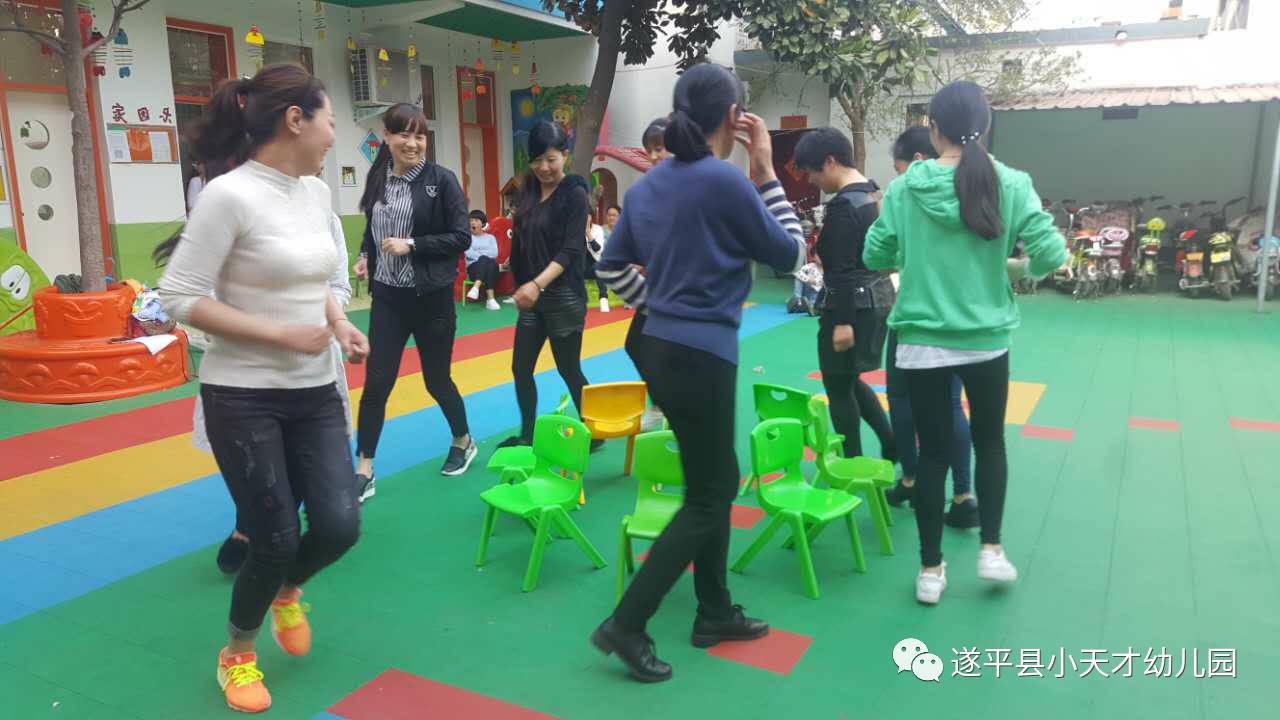 大班民间游戏教案100篇_大班专题民间游戏教案_大班民间游戏专题