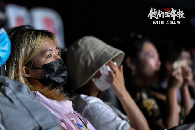 战友》纪录电影_老电影战友剧照_战友电影纪录片在线看