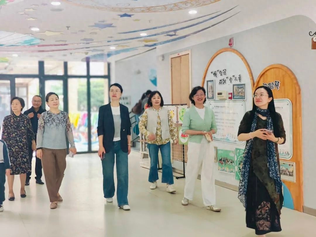深耕课程游戏化 助推儿童生长力——省课程游戏化项目省级调研专家组走进镇海路实验幼儿园
