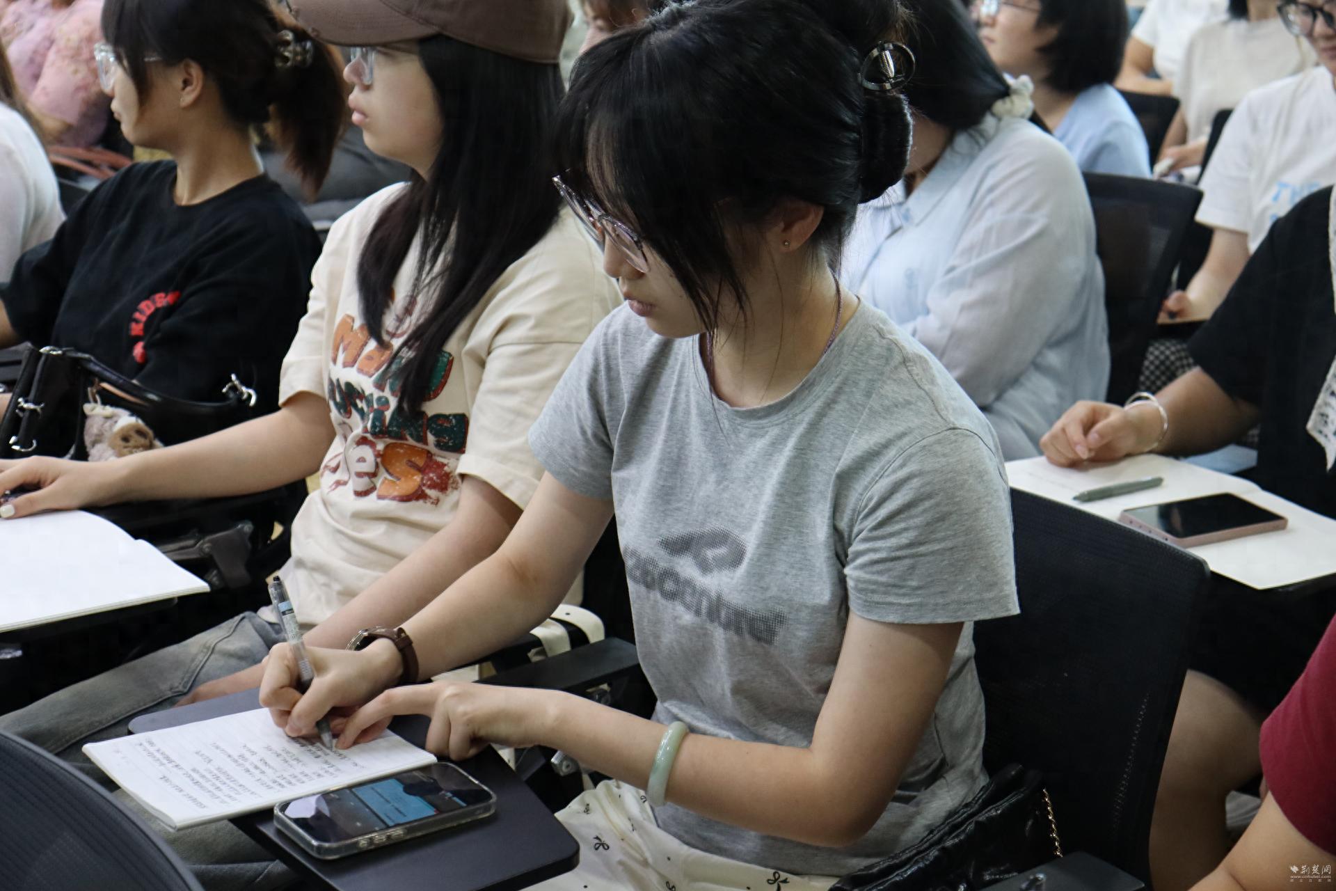 聚焦游戏观察评价 江夏东片幼儿园共探高质量发展