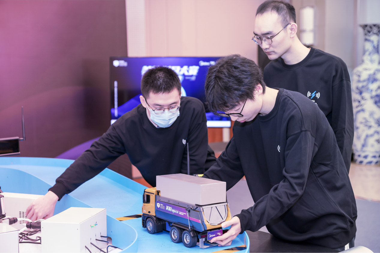 pg下载麻将胡了安卓专属特惠.安卓应用版本.中国 电动车可以边走边充？看美的创见大赛带来的无限可能