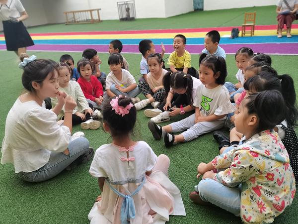 罗江区一幼教研共同体组织开展“游戏”专题赛课