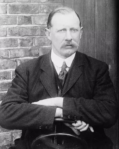 pg下载官方版打开即玩v1022.速装上线体验.中国 你熟悉的日用品，发明动机都很狗血……