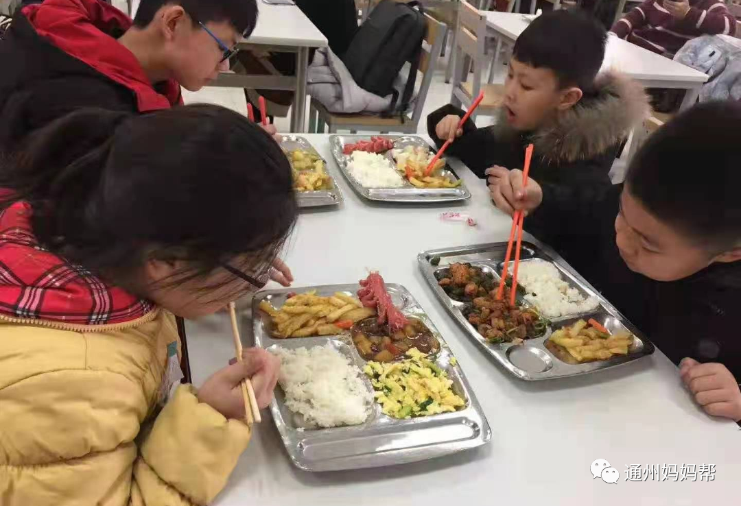 锥体上滚生活应用_锥体上滚的实际应用_锥体上滚的实验现象