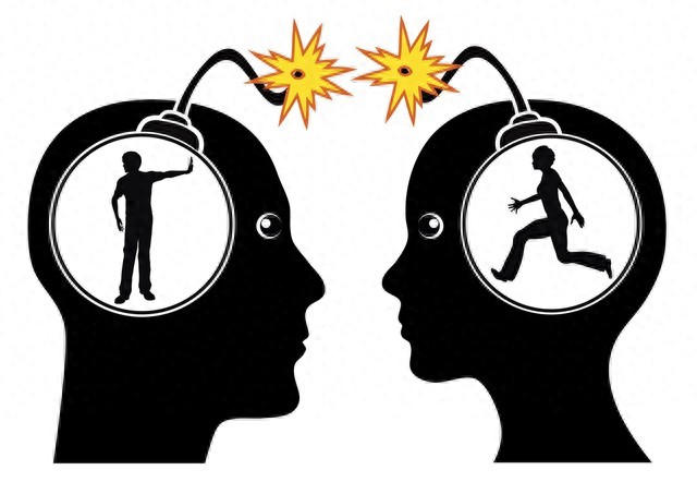 pg下载官方版打开即玩v1022.速装上线体验.中国 30 个逆向思维的精彩故事：换个角度看问题，收获智慧