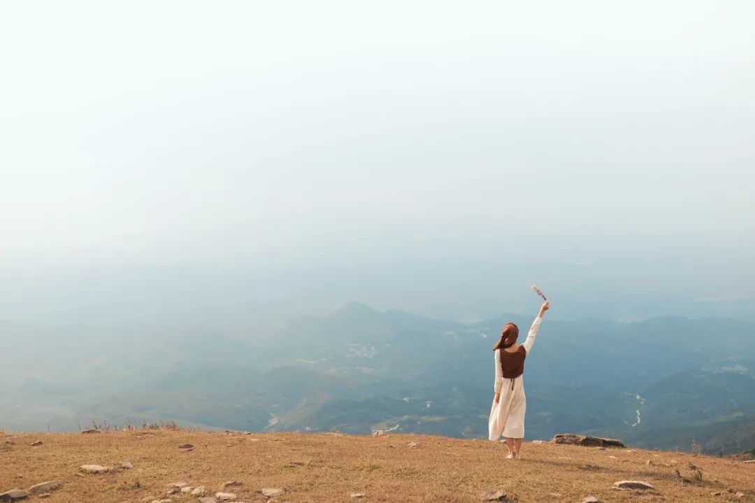 换个角度看问题_生活逆向思维应用故事_逆向思维解决生活难题