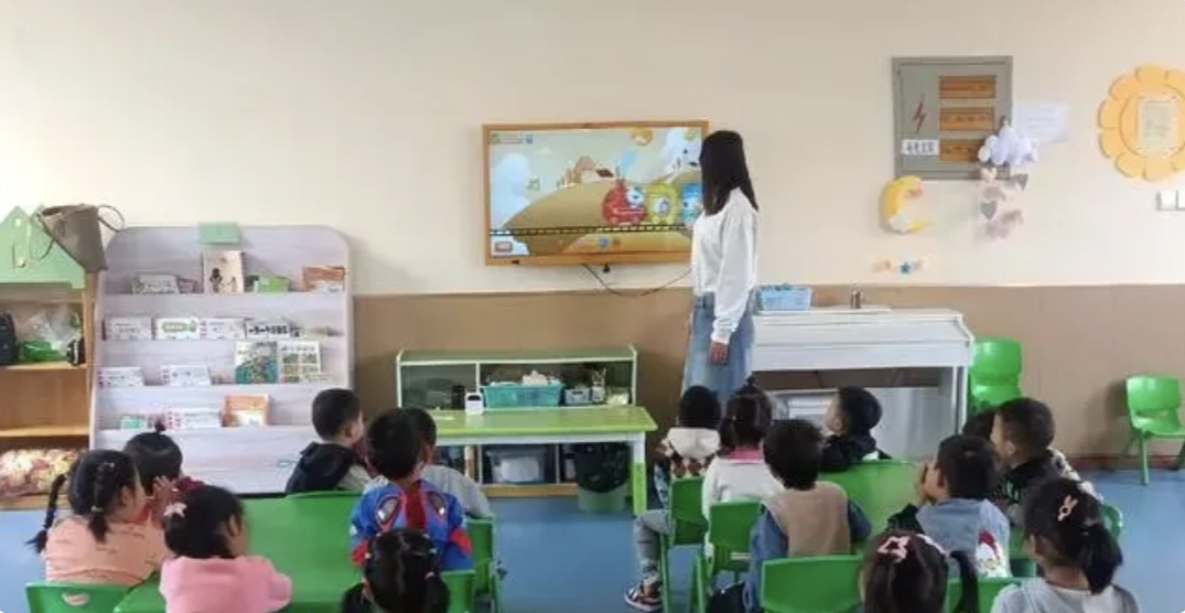 幼儿教育论坛_自主进食能力培养_孩子入园前必备能力