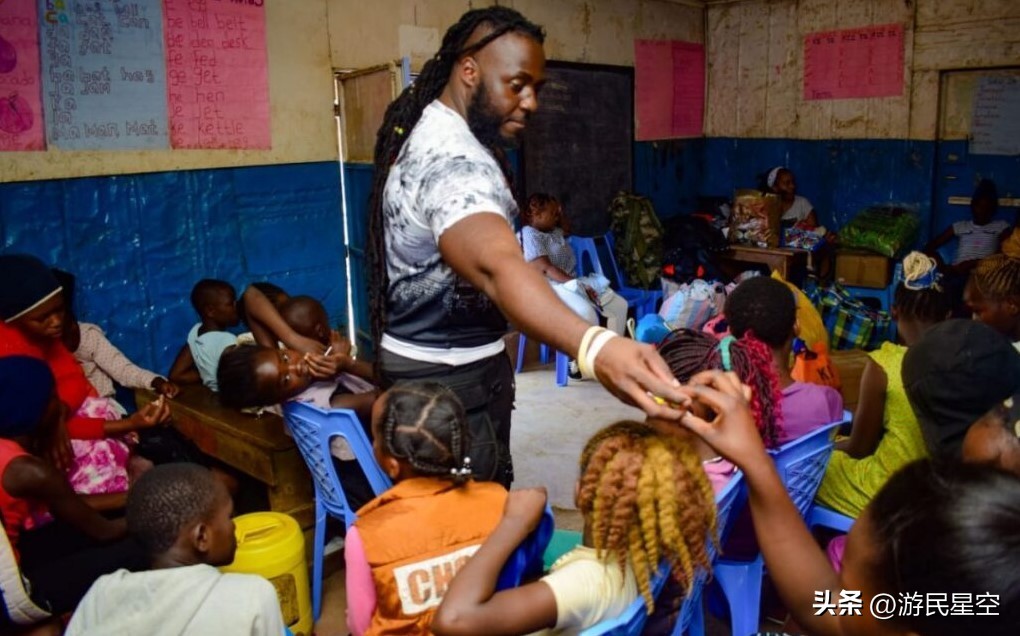 手柄格斗_真人快打 加纳电影 非洲格斗游戏