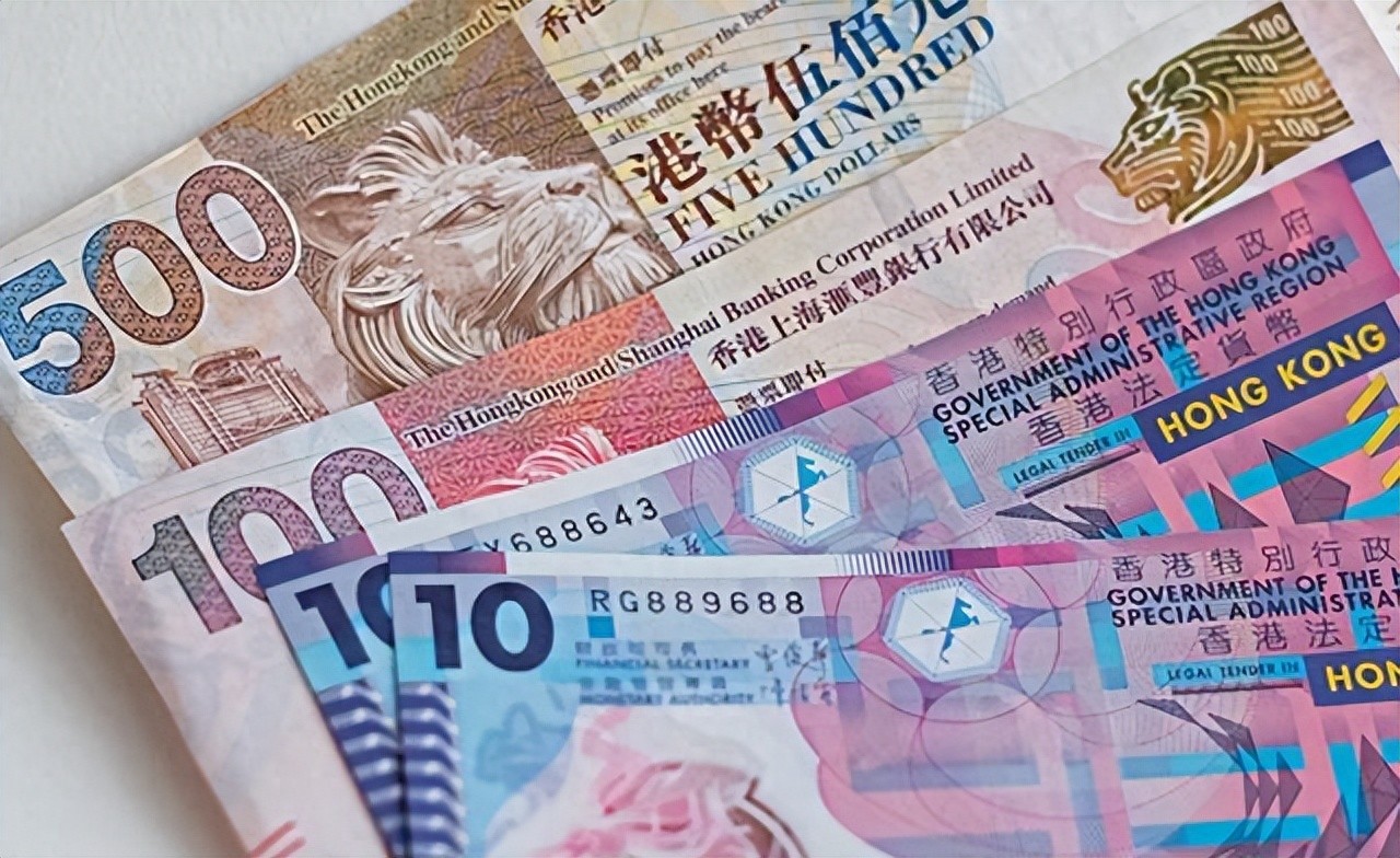 香港明明是中国的领土，为什么用的是港币？不能强制用人民币吗？