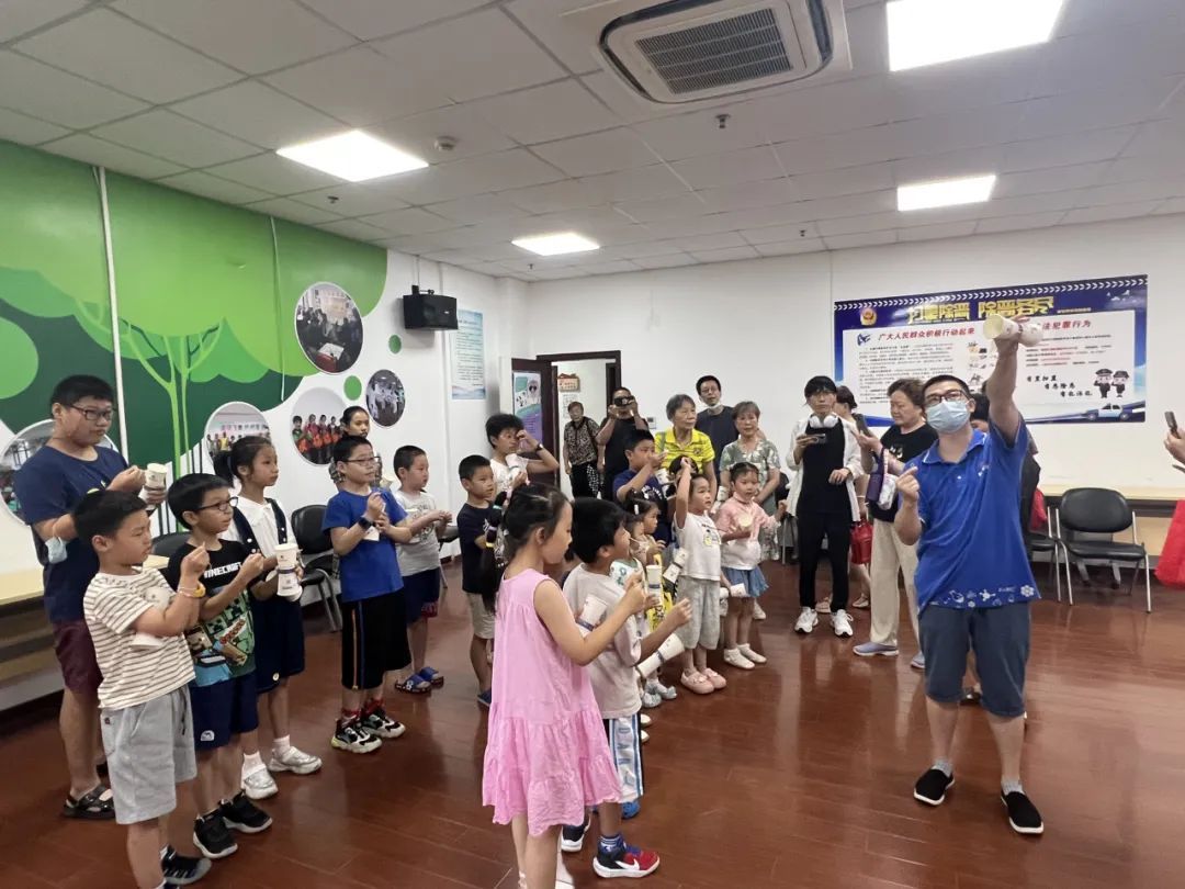 伯努利原理生活应用_伯努利原理体验_科学实验活动