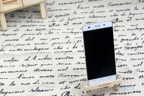 pg下载麻将胡了 千元新品单手操作 荣耀畅玩4C 959元