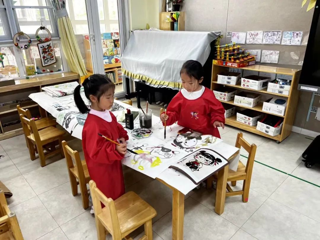 幼儿园高质量发展交流会_小班游戏专题小结_群英幼儿园自主游戏观摩