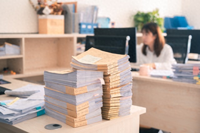 pg下载网站麻将胡了 财务人必修：“调表不调账”合规操作指南，避免百万税务风险！