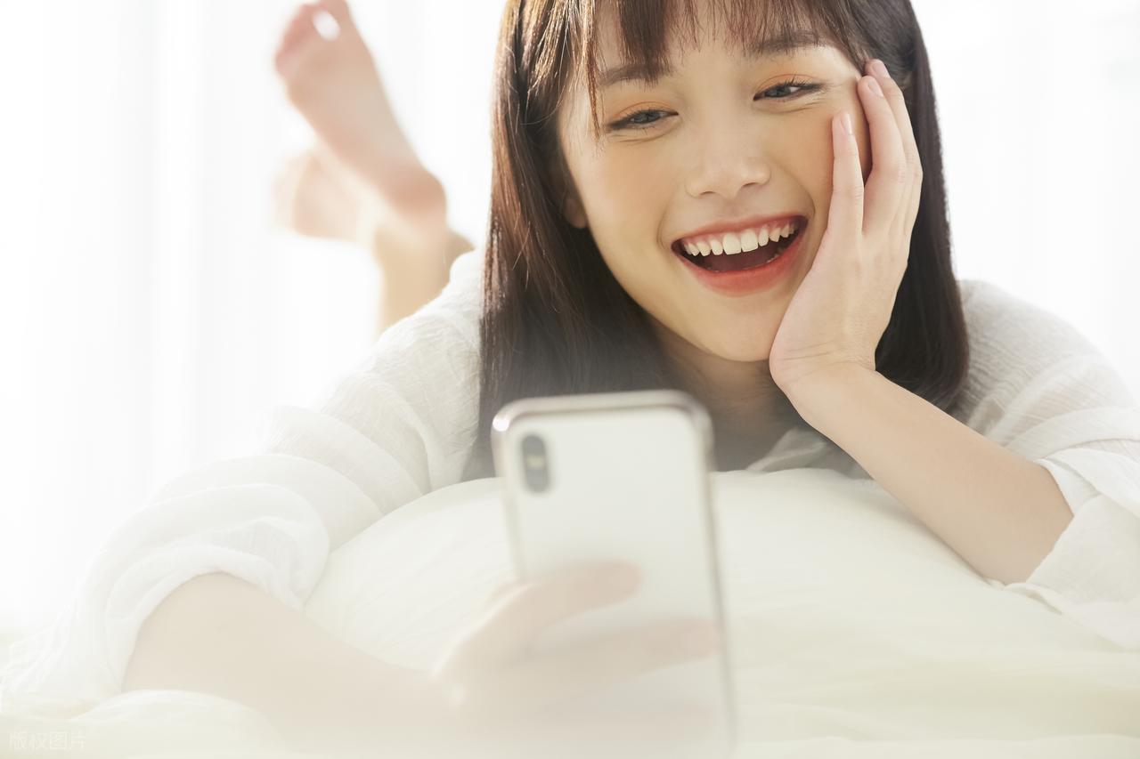 专注力发展关键期_沉迷游戏伤身新闻_孩子屏幕依赖