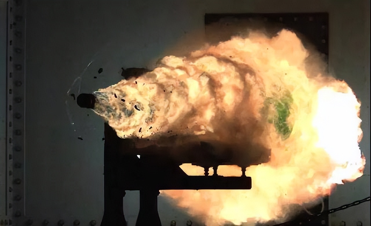 电磁炮技术优势_中国电磁炮研发历程_电磁炮生活应用