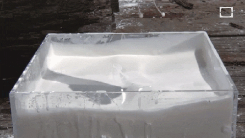 pg下载官方版打开即玩v1022.速装上线体验.中国 而口香糖之所以能砸开椰子壳，就是因为口香糖中含有的胶基成分正属于这种剪切增稠流体；