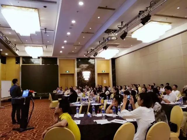 德勤财务机器人正式上岗，工作视频曝光，效率惊人