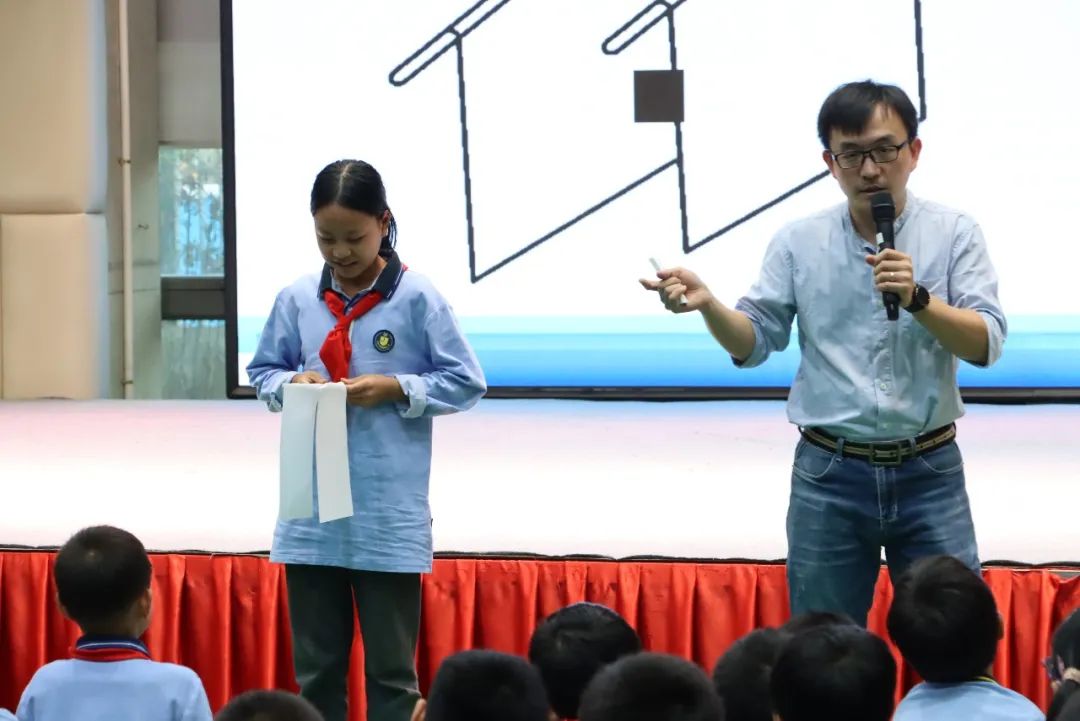 伯努利原理生活应用_伯努利生活中的应用_生活中的伯努利原理见面课