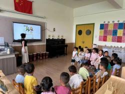 大班民间游戏专题_碱柜幼儿园民间体育游戏_传承民间体育游戏活动