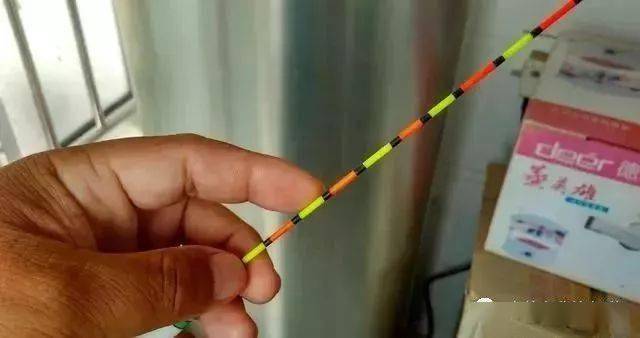 钓鱼调漂，这5个数据要牢记心中，饵料状态是重点！