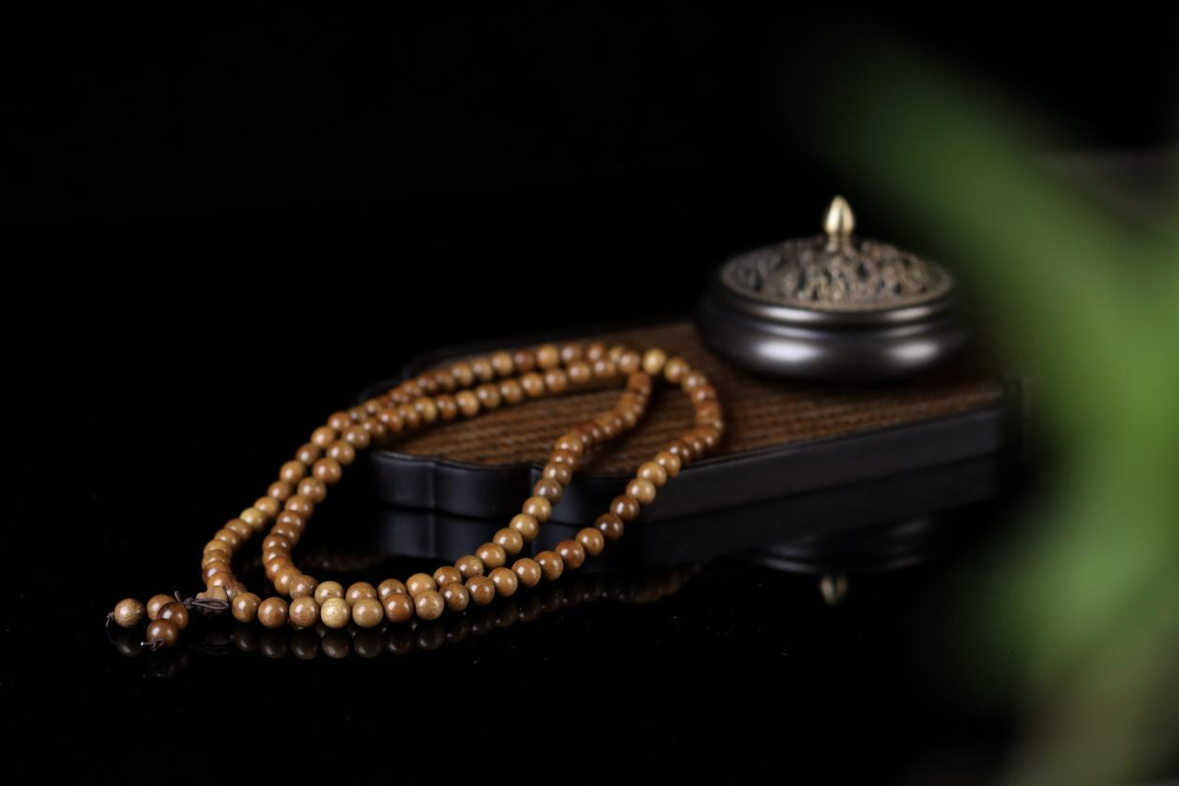 金丝楠老料横切面图片_金丝楠木手串价格_金丝楠木摆件寓意