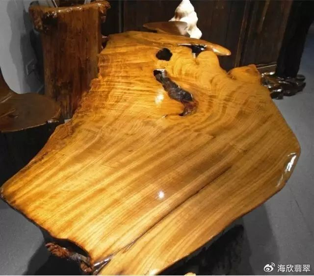 金丝楠老料横切面图片_黄金樟和香樟的区别_黄心楠学名叫普文楠