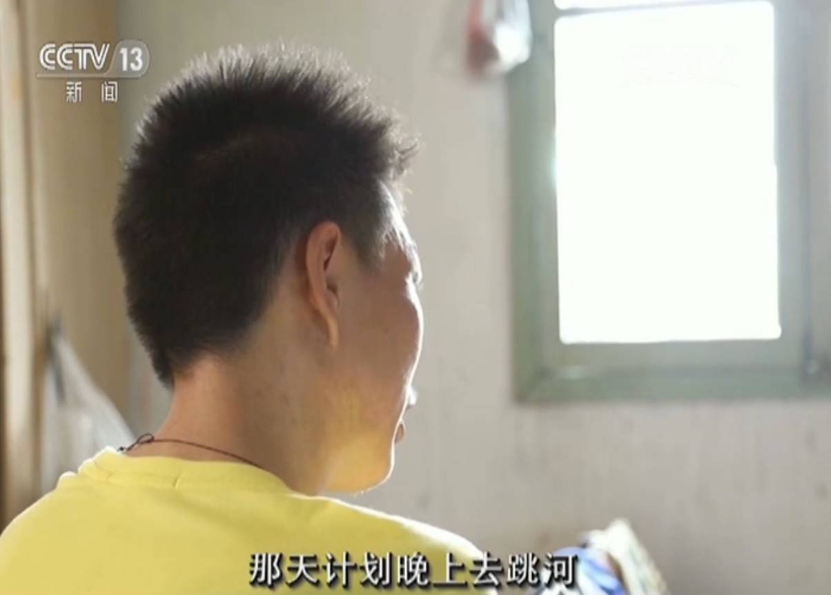 关于前几年有关蓝鲸的游戏视频_关于前几年有关蓝鲸的游戏报道_有关蓝鲸游戏新闻