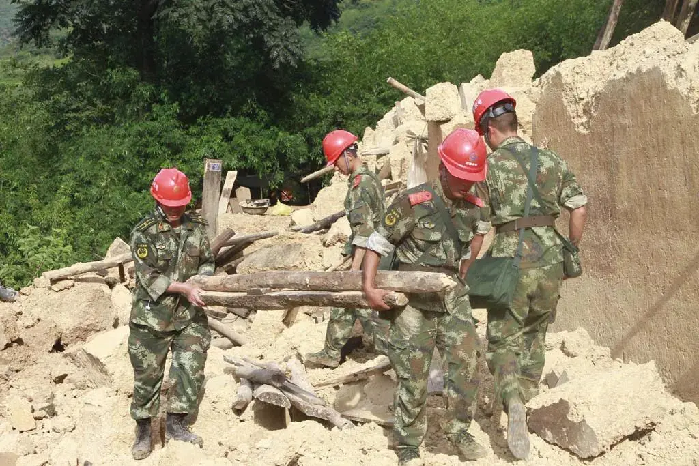武警部队广东省总队机关_广东省武警总队现任总队政委_武警部队广东省总队