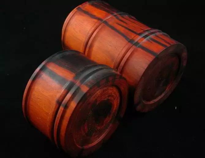 木材优劣经验性判断标准_高级木材基本特征判断_金丝楠老料横切面图片