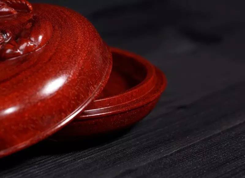 木材优劣经验性判断标准_金丝楠老料横切面图片_高级木材基本特征判断