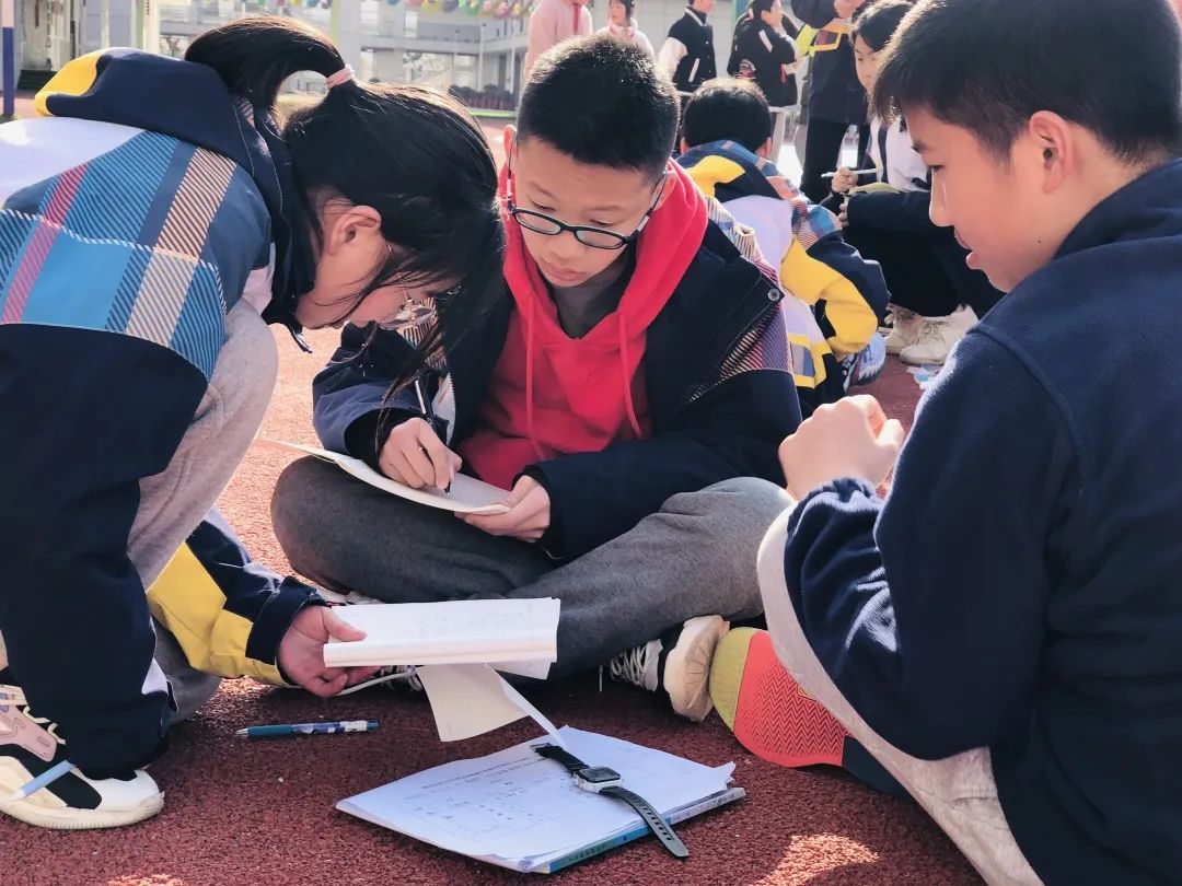 勾股定理生活实际应用_勾股定理生活应用_生活中勾股定理的应用