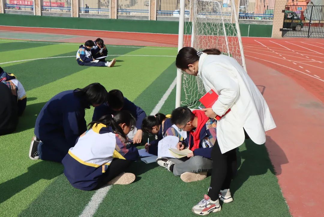 勾股定理生活实际应用_生活中勾股定理的应用_勾股定理生活应用