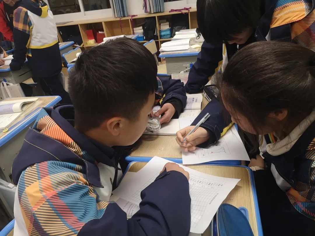 勾股定理生活实际应用_勾股定理生活应用_生活中勾股定理的应用