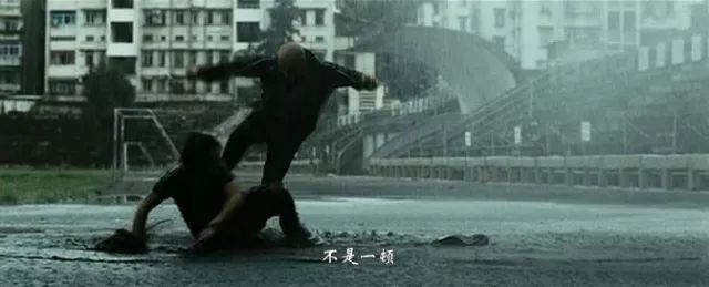 泉州兜兜公交_毕竟近义词语_朱灵路昭两将对刘备无可奈何