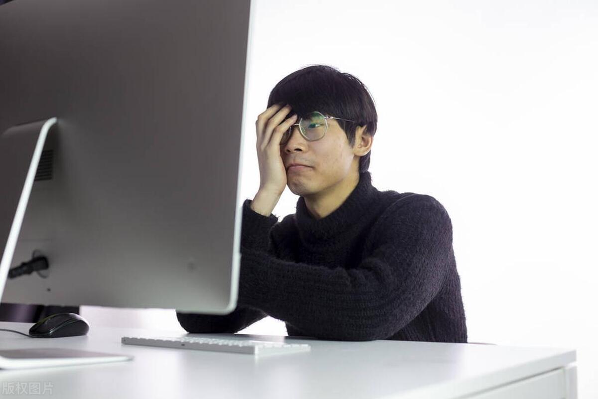 气场强的人说话_说话气场很强大的词_如何让自己说话有气场