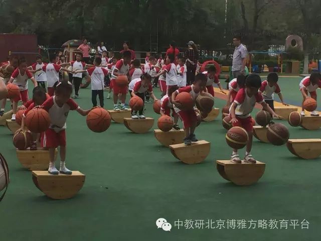 大班民间游戏专题_大班民间游戏教案100篇_大班专题民间游戏教案