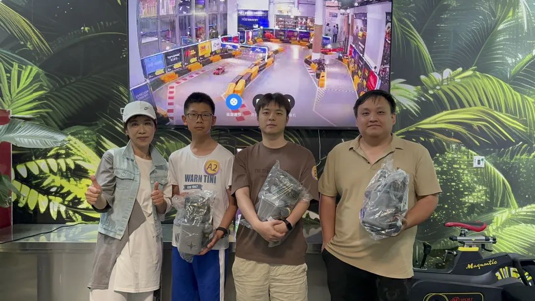 _ 虚拟赛车手体验 _汽车活动专题 游戏