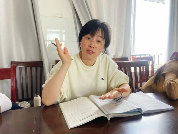 大班民间游戏专题_户外民间体育游戏_幼儿园户外游戏活动特色化