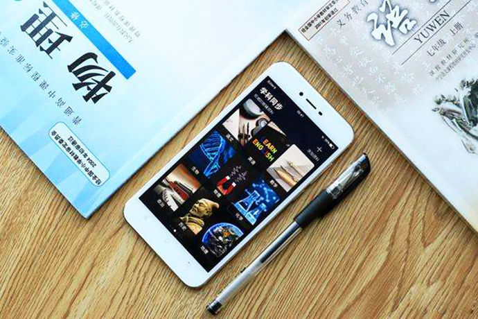 沉迷游戏伤身新闻_沉迷网络游戏新闻案例_沉迷游戏的新闻案例素材