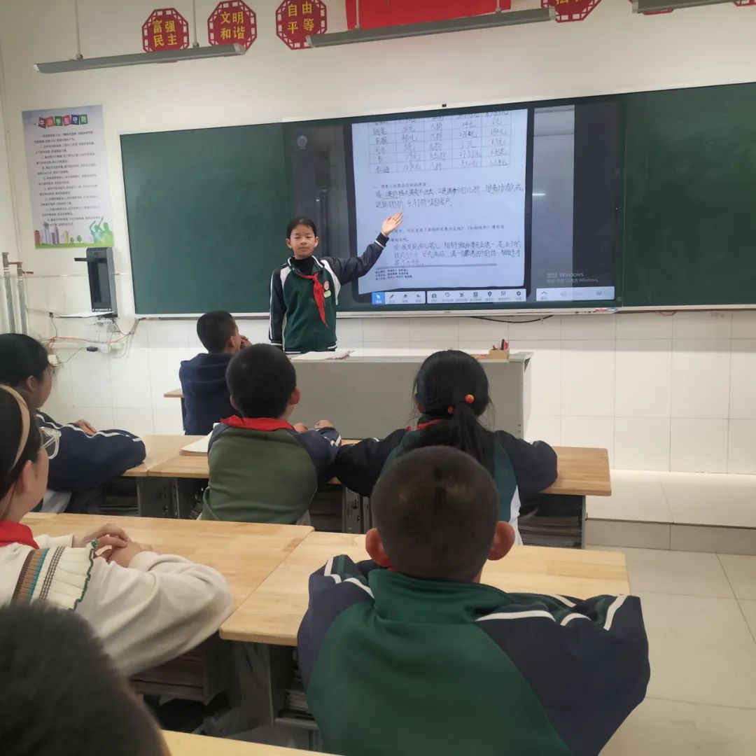 生活中的数学小报内容怎么写_数学小报主题生活中的数学_生活中数学应用小报