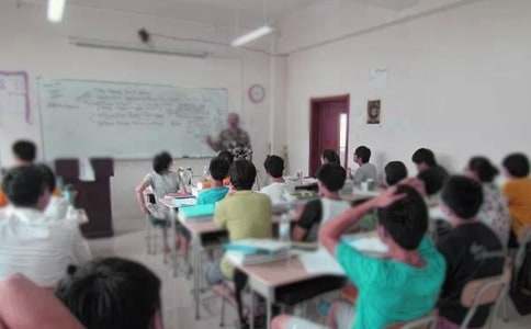 《纳米技术就在我们身边》教学设计范文