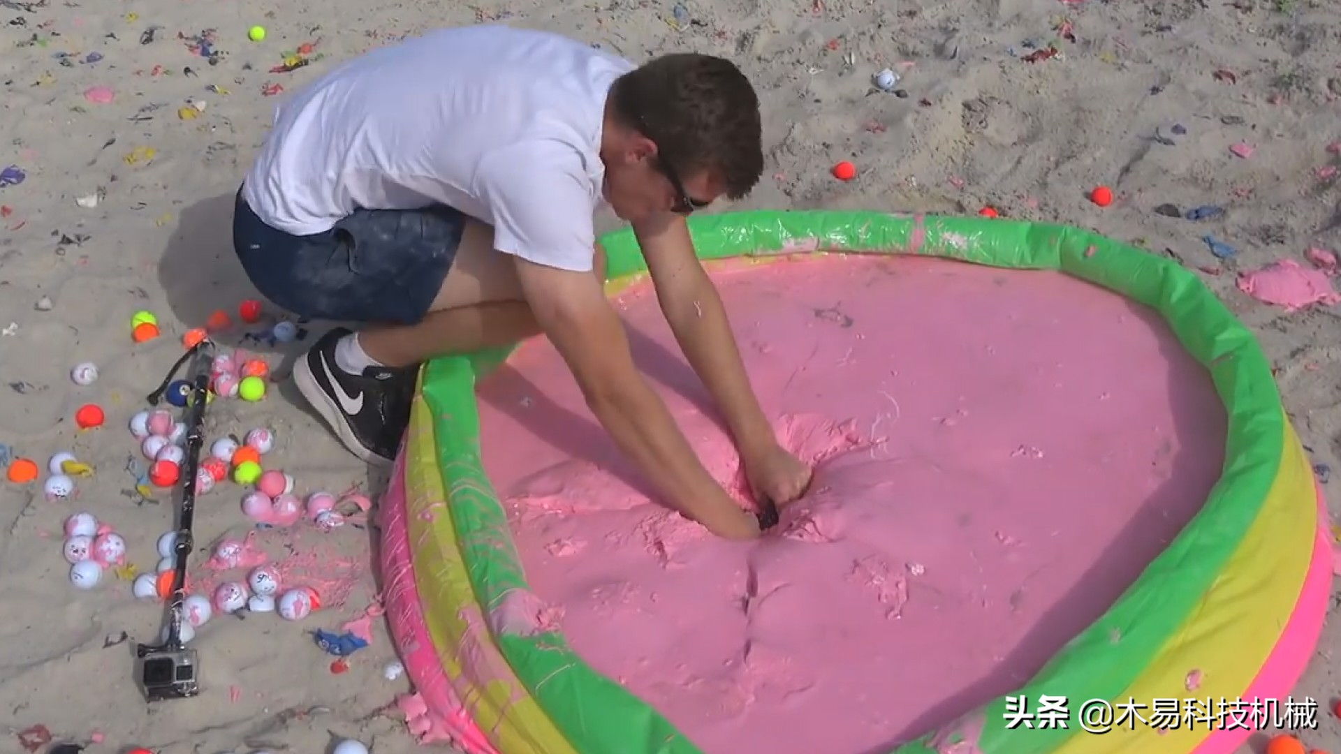 非牛顿流体实验_50斤铁砧45米高台_非牛顿流体生活应用