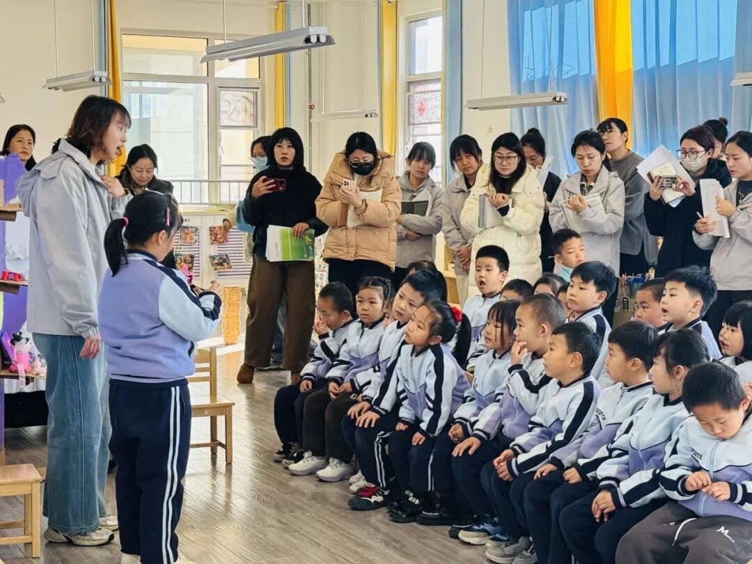 幼儿园游戏专题总结_幼儿园区域游戏研究成果展示研讨会_区域游戏材料投放有效性