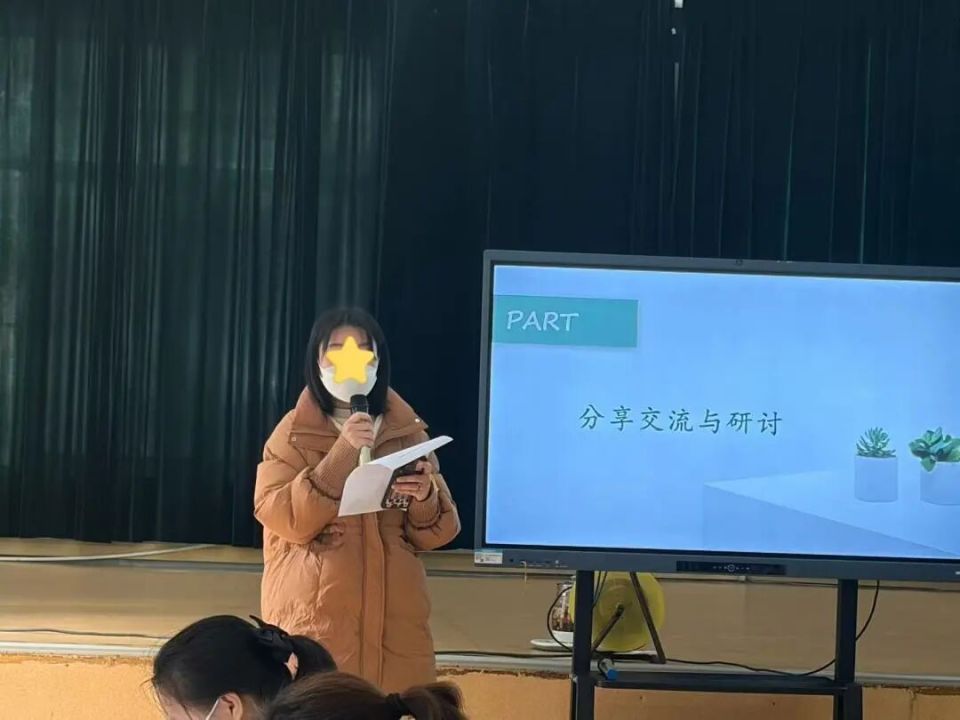 区域游戏教学经验交流_适宜幼儿发展的区域活动组织策略_幼儿园游戏专题总结