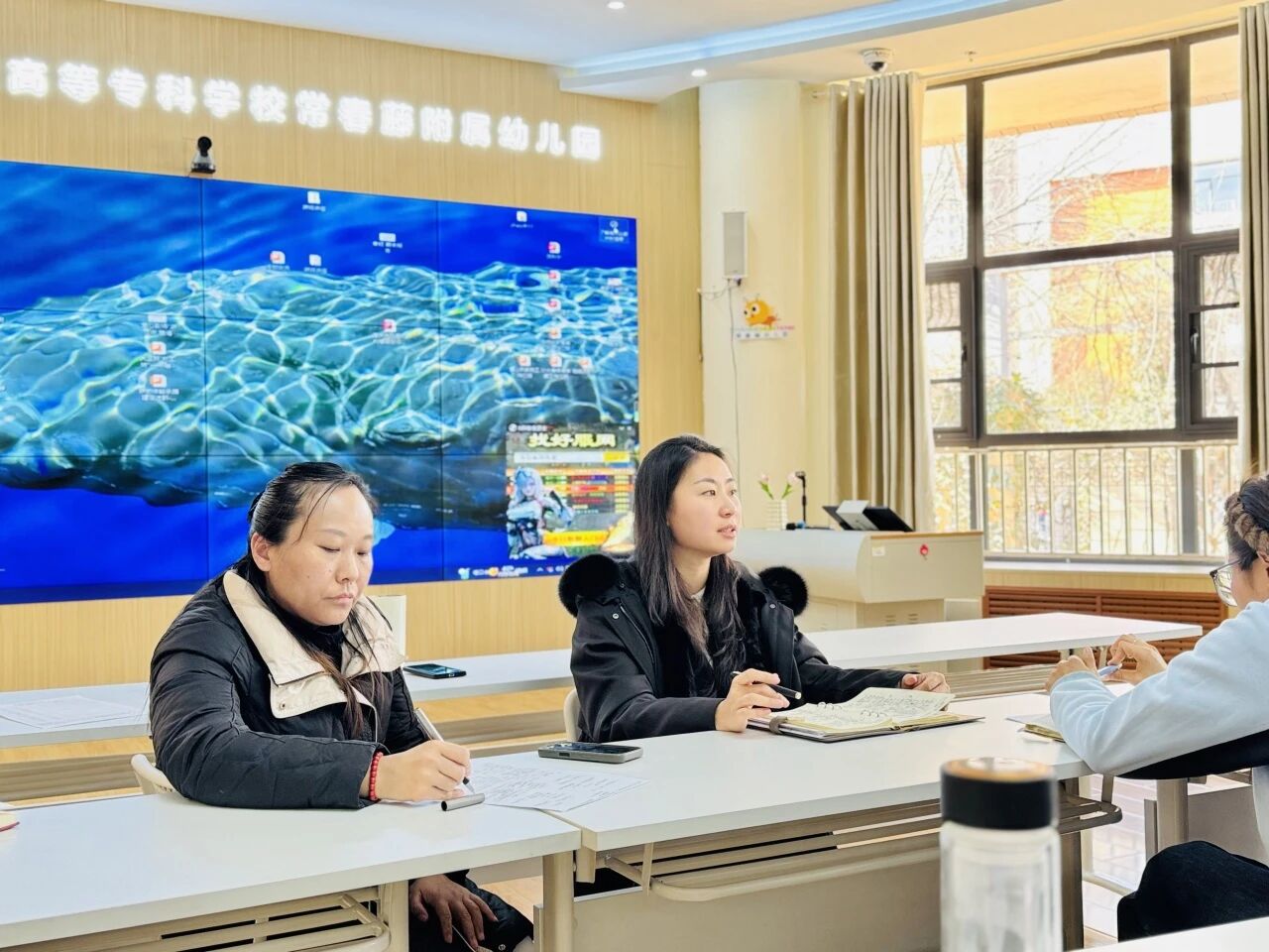 幼儿园游戏专题总结_室内游戏坊环境创设与材料投放_幼儿园游戏坊建设与实施述职总结会